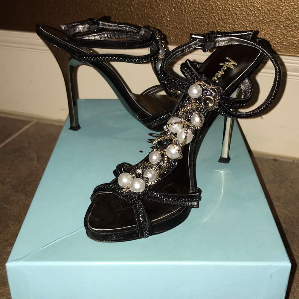 Marciano Heels - Size 5.5